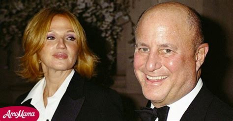 who is ellen barkin married to|Ellen Barkin Reportedly Got $60m after Split from Ron。